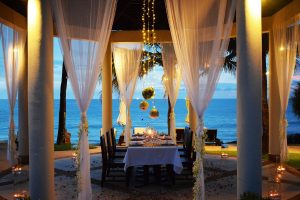 PrivateDinnerBeach